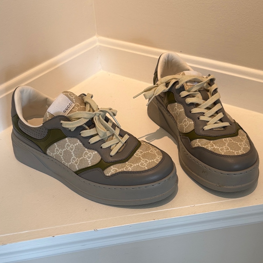 Gucci Olive and Cream Logo Sneakers